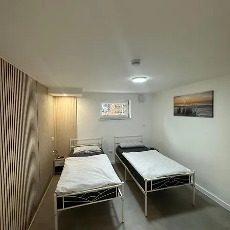 Charmante 2 Souterrain Апартаменты *